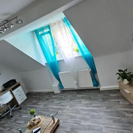 Daire Gemutliche Dg-wohnung *
